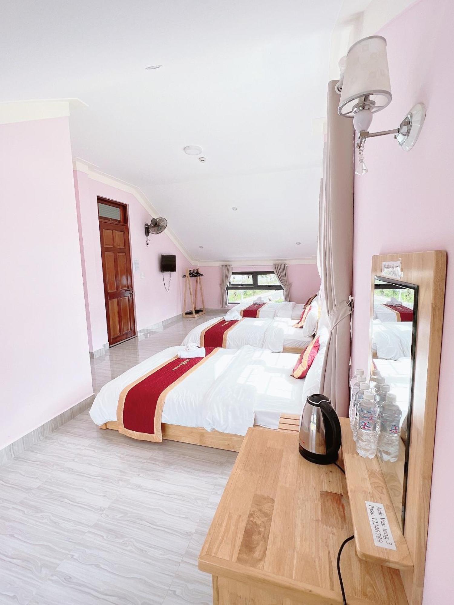 Anh Van Villa Hotel Далат Экстерьер фото