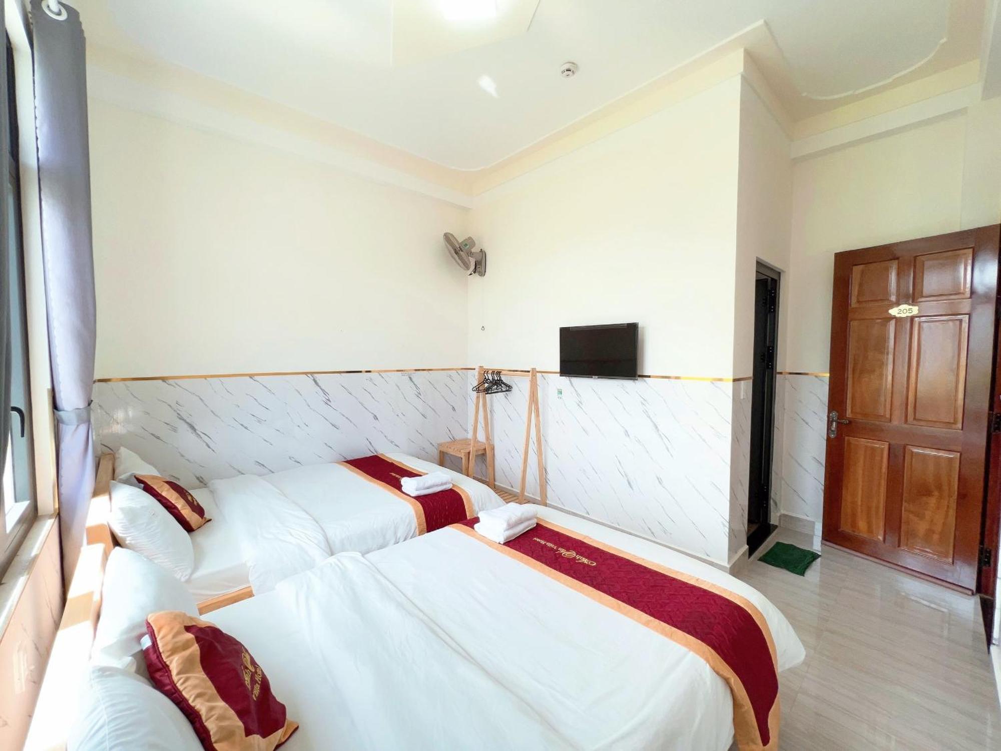 Anh Van Villa Hotel Далат Экстерьер фото