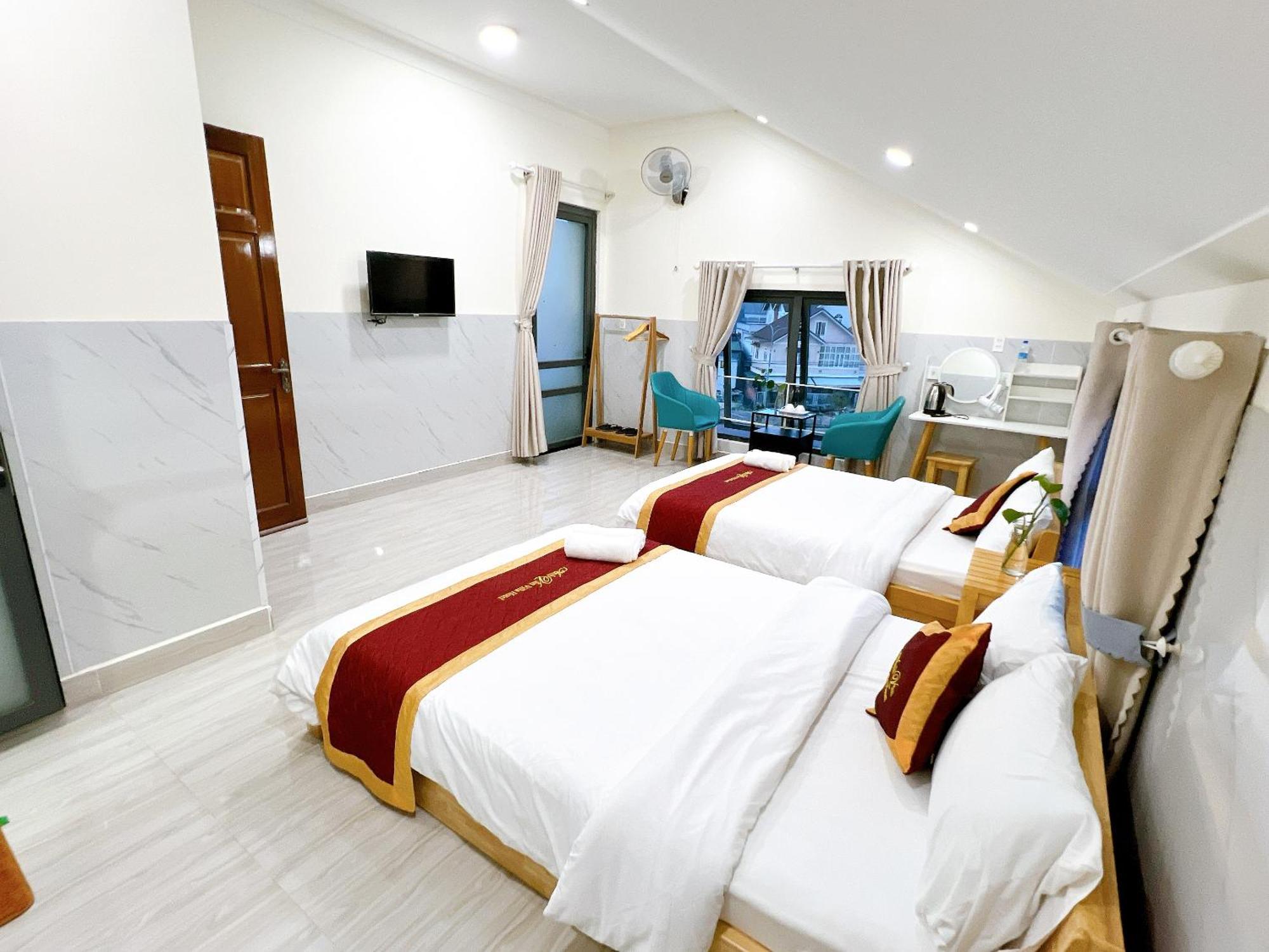 Anh Van Villa Hotel Далат Экстерьер фото