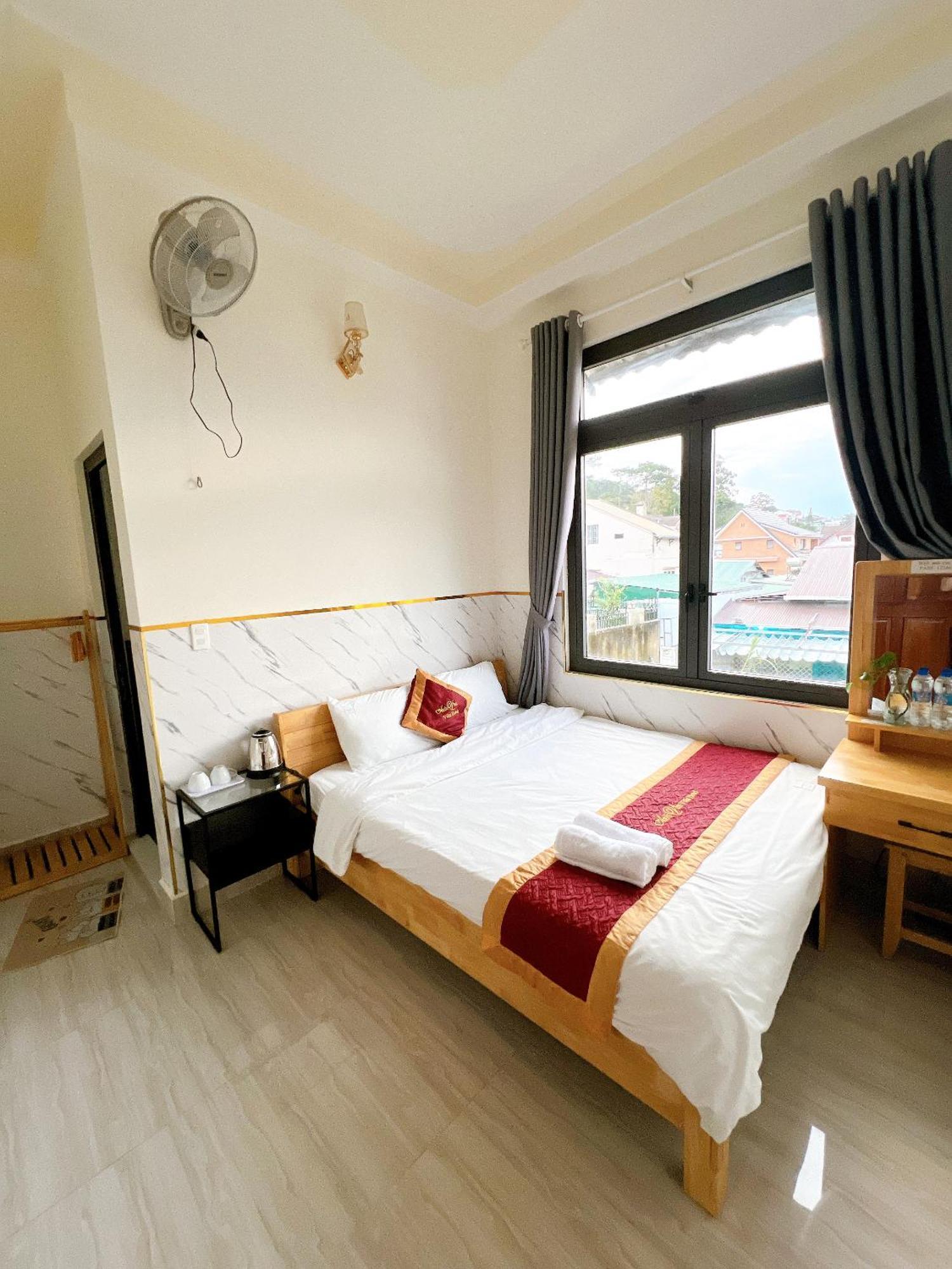 Anh Van Villa Hotel Далат Экстерьер фото